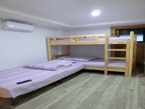 J Guesthouse Seul Esterno foto