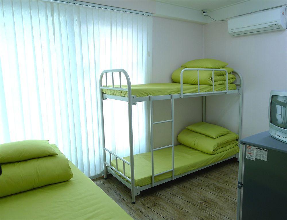 J Guesthouse Seul Esterno foto